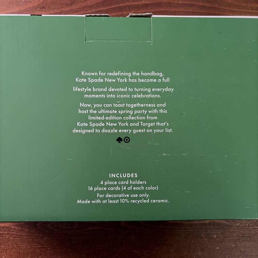 Kate Spade New York 4 Ceramic Place Card Holders & 16 Place Cards - Picture 4 of 5